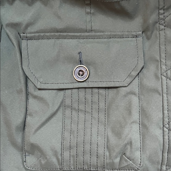 Hollister Olive Parka with Faux Fur Trim - Picture 6 of 13